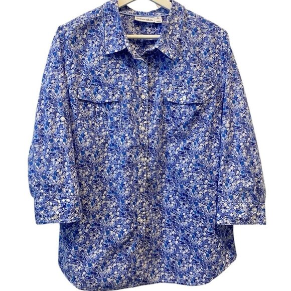 Vintage St. John’s Bay Cottagecore Blue Floral Print 3/4 Sleeve Collared Blouse - Picture 6 of 17